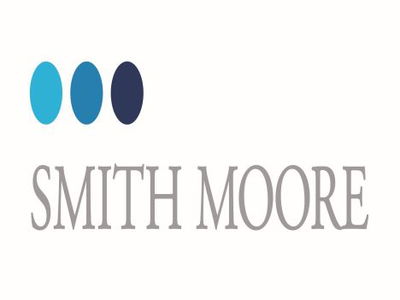 SMITH MOORE logo